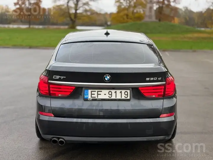 BMW 530 2010 photo 5