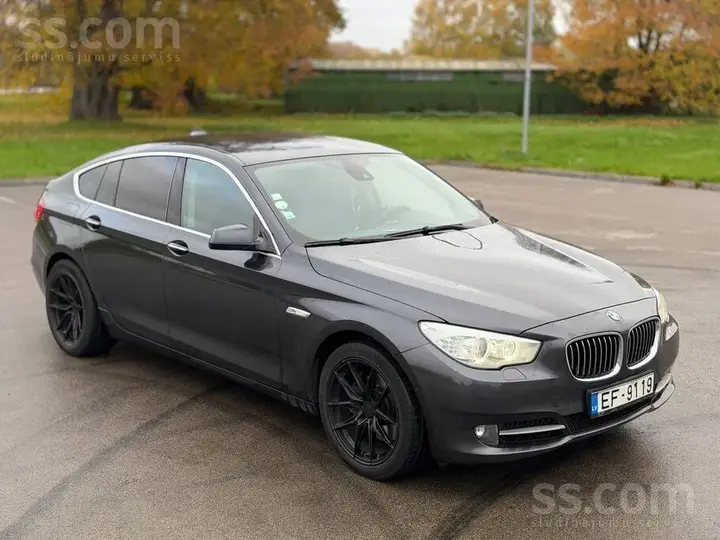 BMW 530