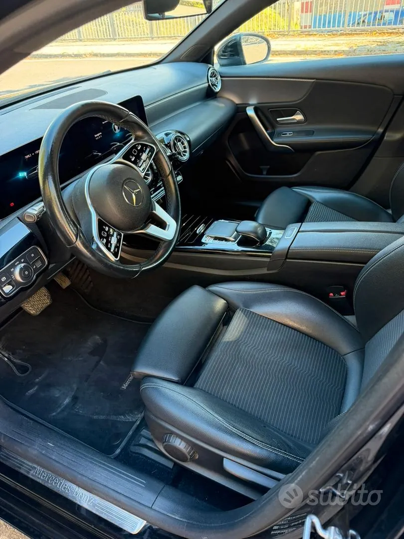 Mercedes-Benz A-Class 2019 photo 5