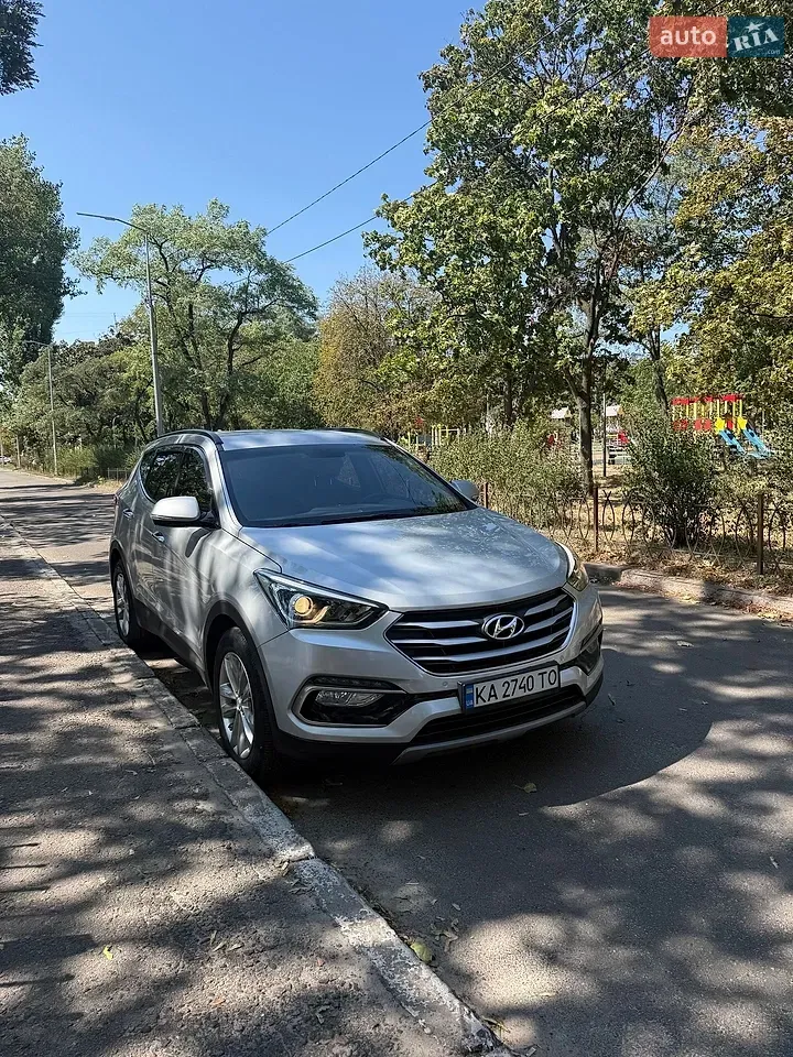 Hyundai Santa Fe 2016 photo 2