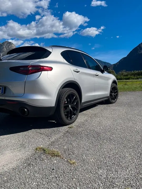 Alfa Romeo Stelvio 2019 photo 3