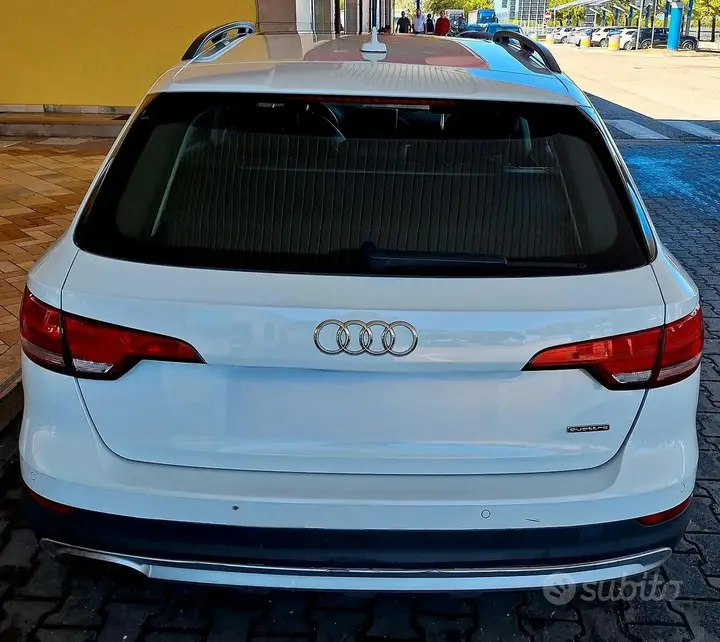 Audi A4 2016 photo 3