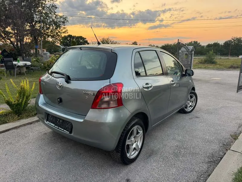 Toyota Yaris 2008 photo 5