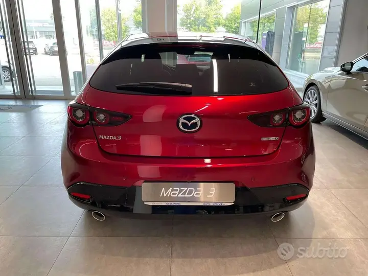 Mazda 3 photo 4