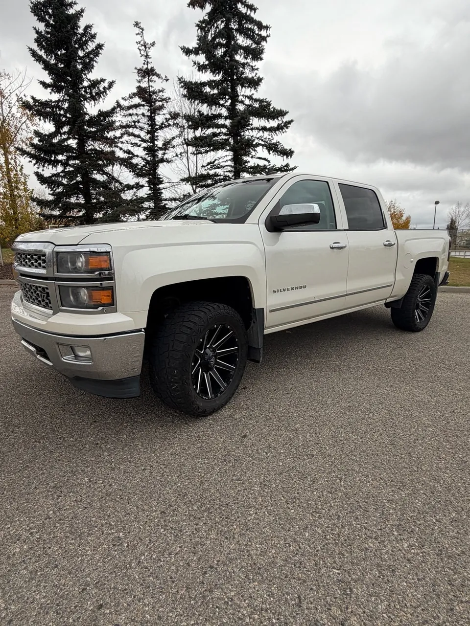 Chevrolet Silverado 1500 2014 photo 3