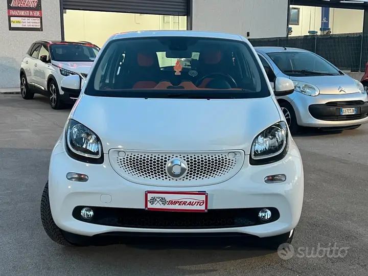 Smart Forfour 2015 photo 2