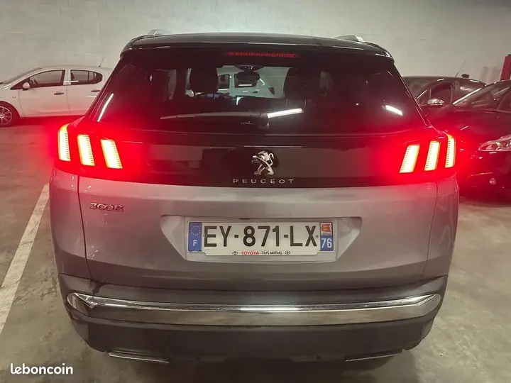 Peugeot 3008 2018 photo 5