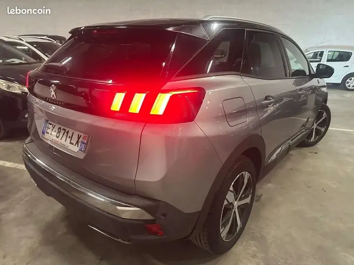 Peugeot 3008 2018 photo 4