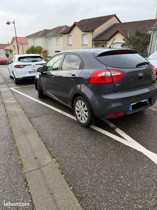 Kia Rio 2014 photo 2