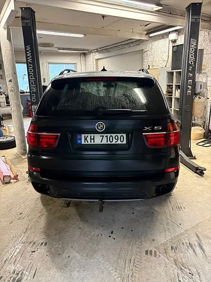 BMW X5 2010 photo 4
