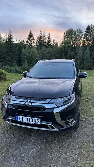 Mitsubishi Outlander 2020 photo 2