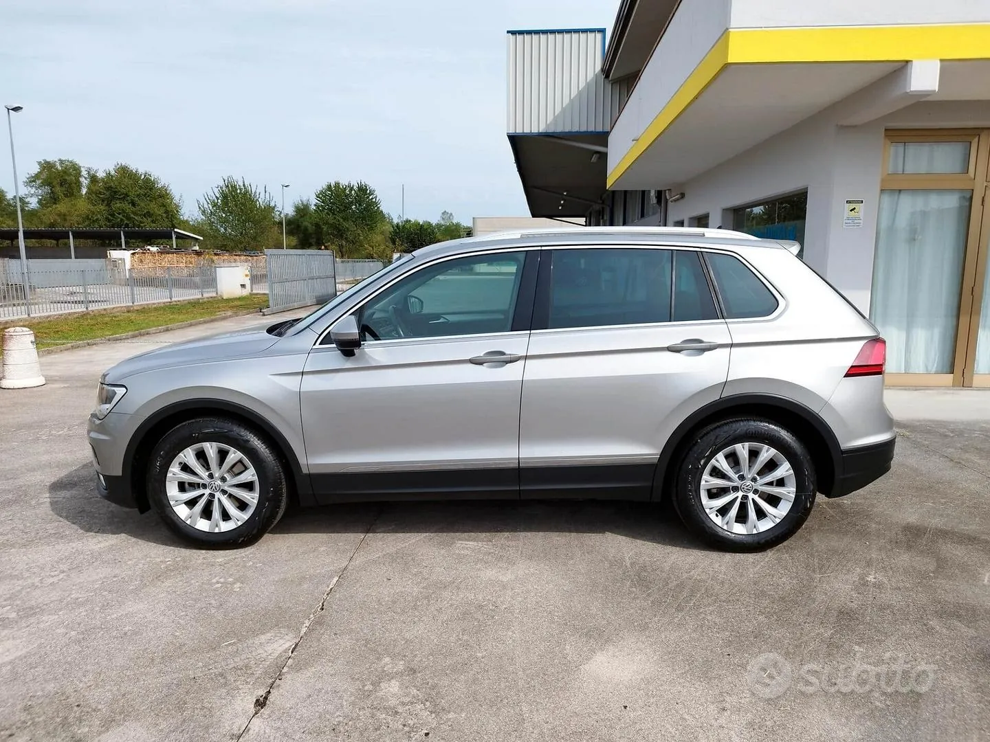 Volkswagen Tiguan 2017 photo 2