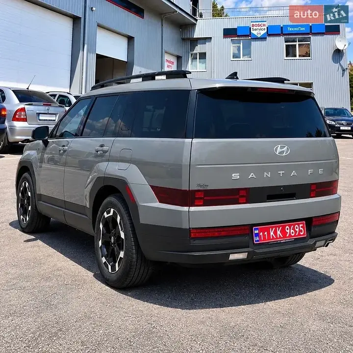 Hyundai Santa Fe 2025 photo 4
