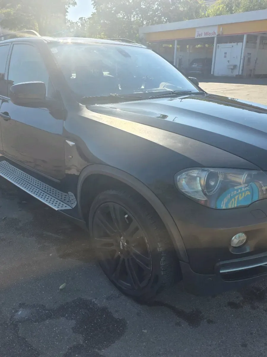 BMW X5 2007 photo 2