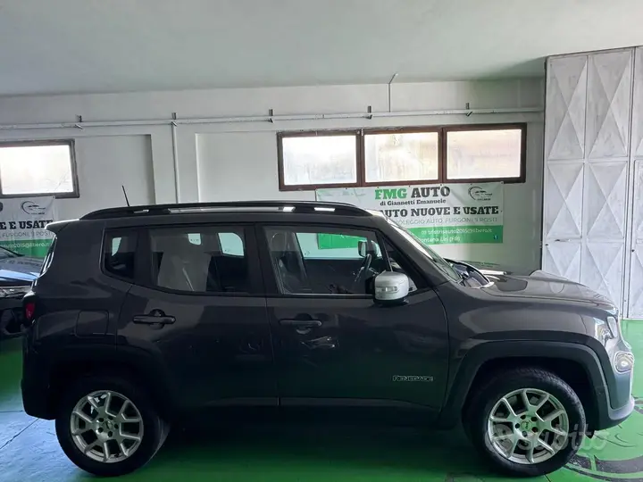 Jeep Renegade 2022 photo 4