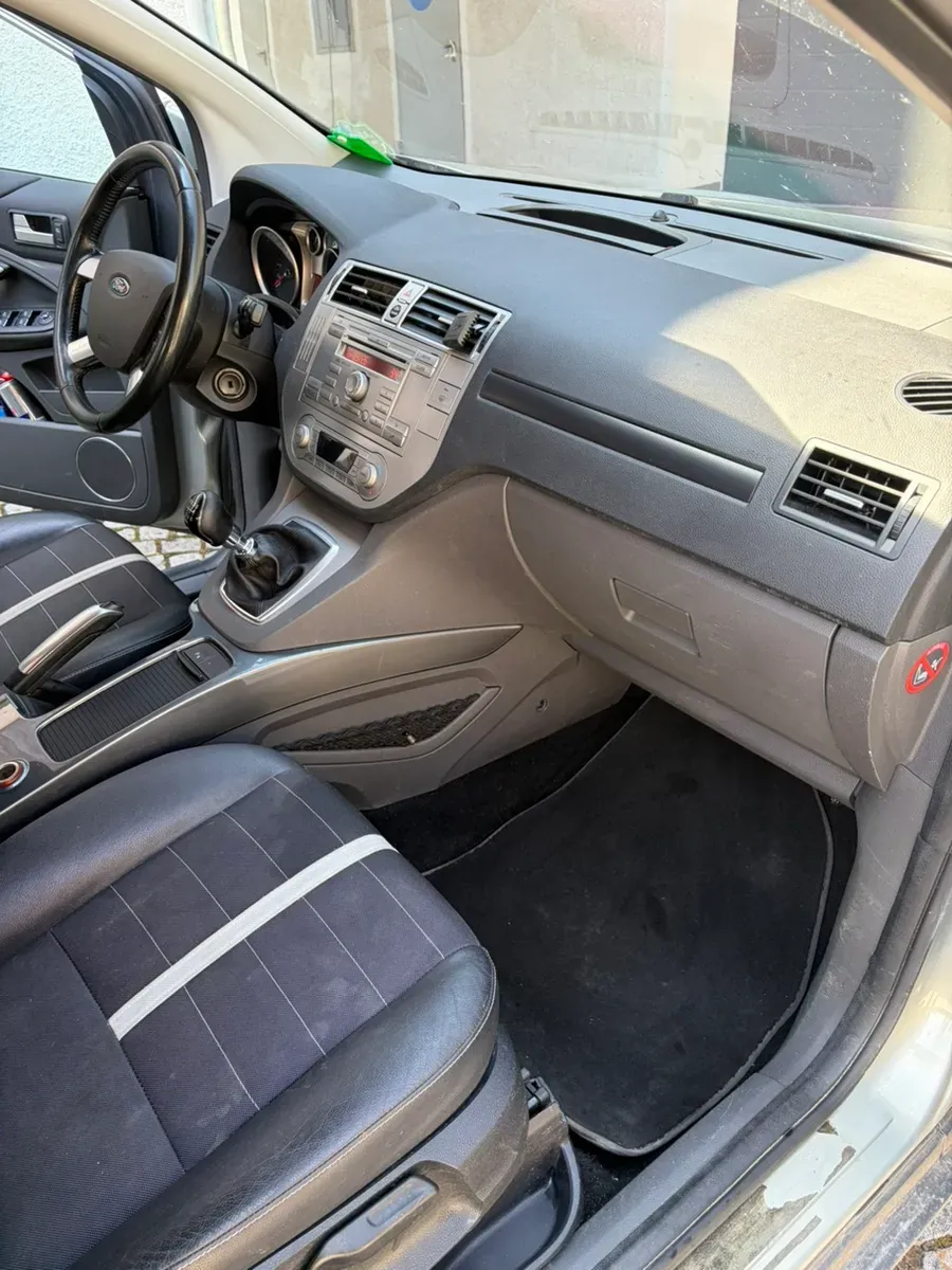 Ford Kuga 2008 photo 2