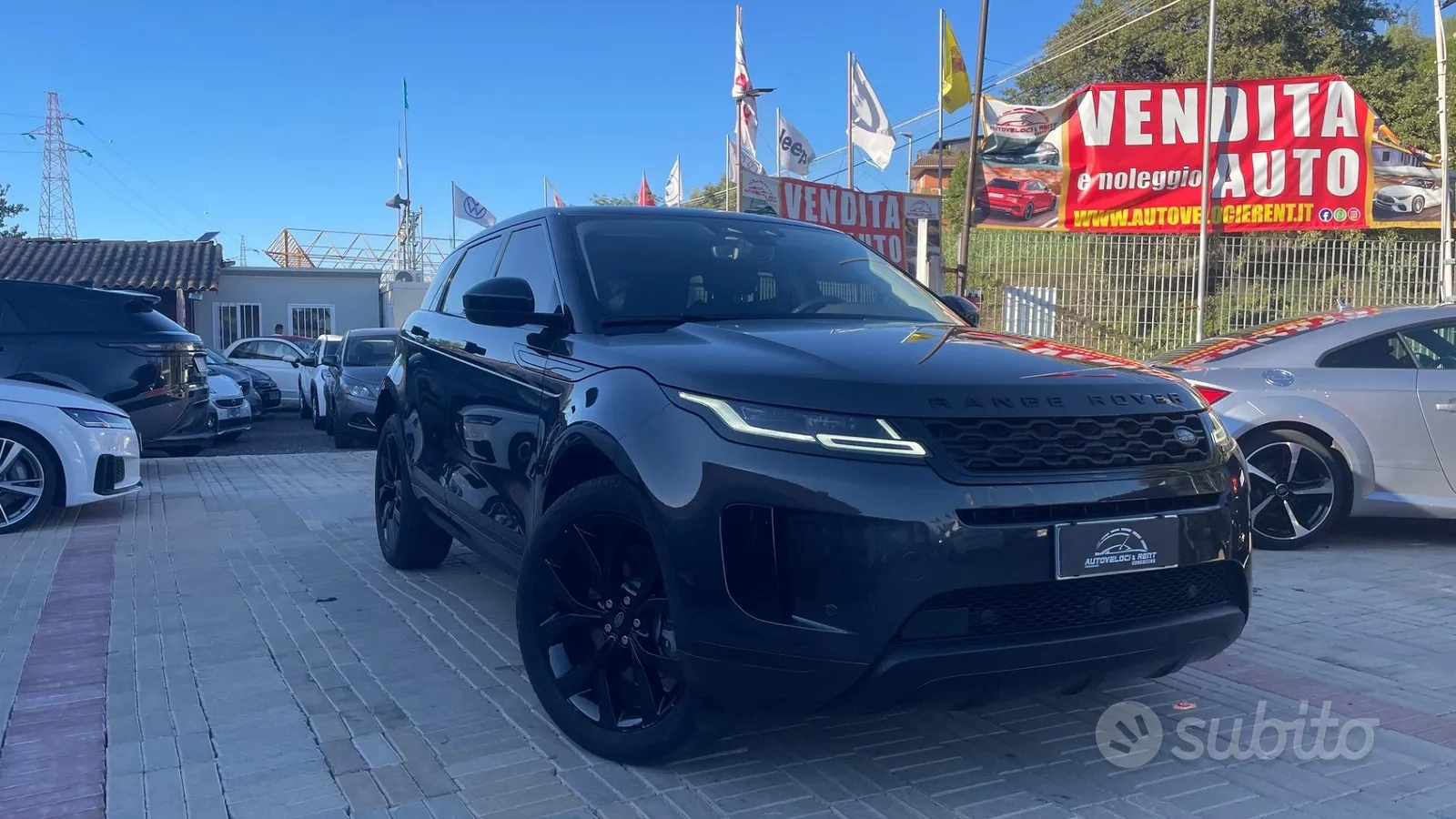 Land Rover Evoque 2022 photo 2