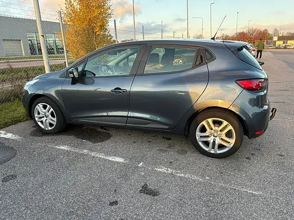 Renault Clio 2019 photo 2