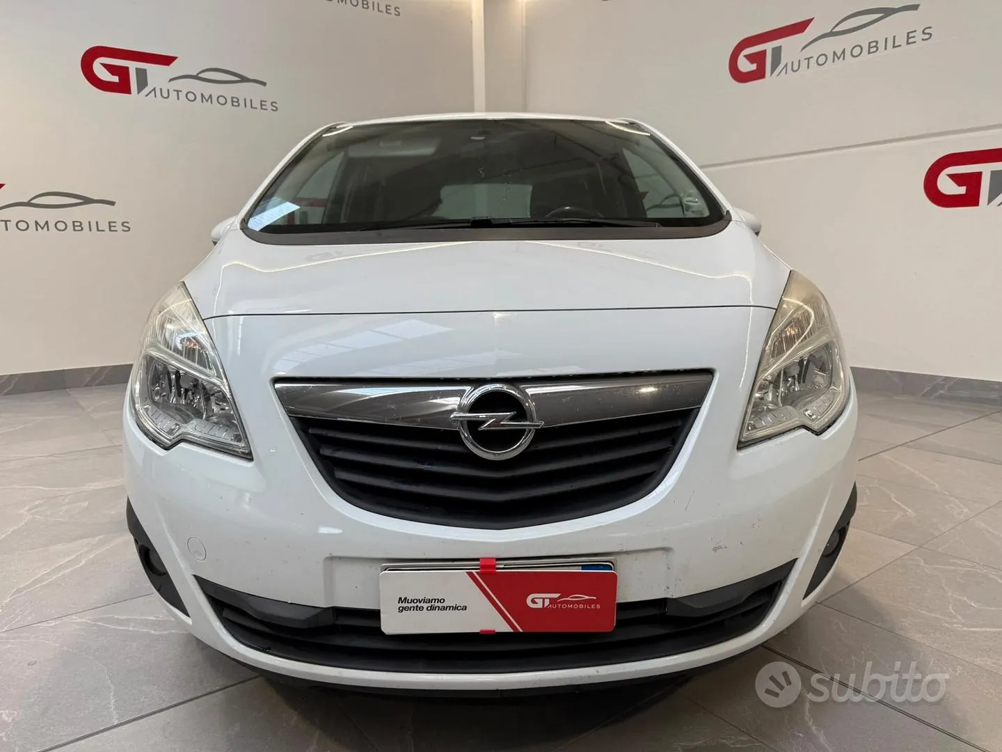 Opel Meriva 2012 photo 2