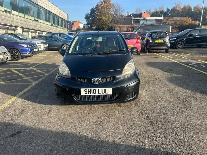 Toyota Aygo 2010 photo 3