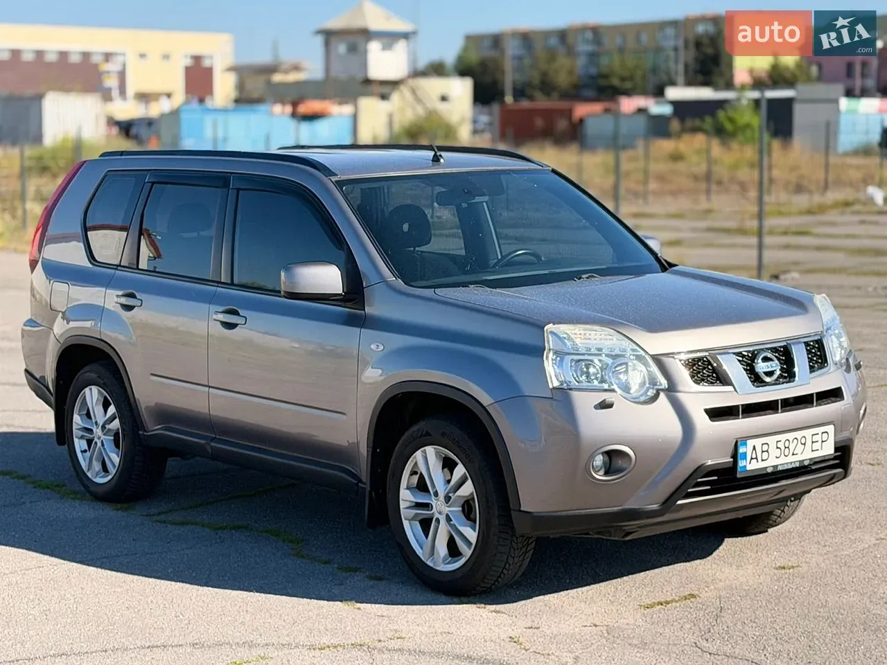 Nissan X-Trail 2012 photo 3