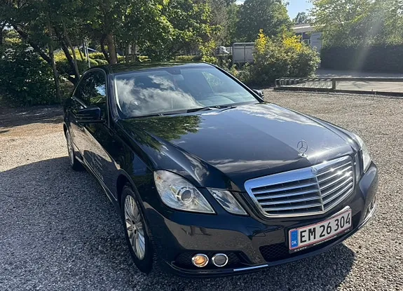 Mercedes-Benz E220
