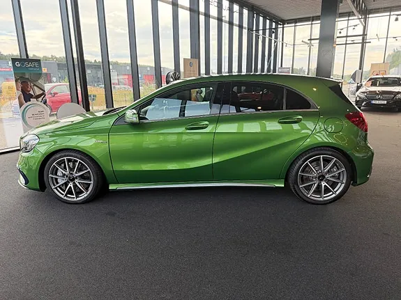 Mercedes-Benz A45 2018 photo 4