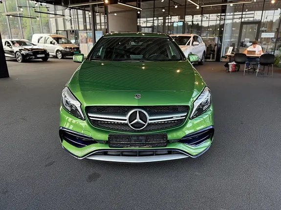 Mercedes-Benz A45 2018 photo 2