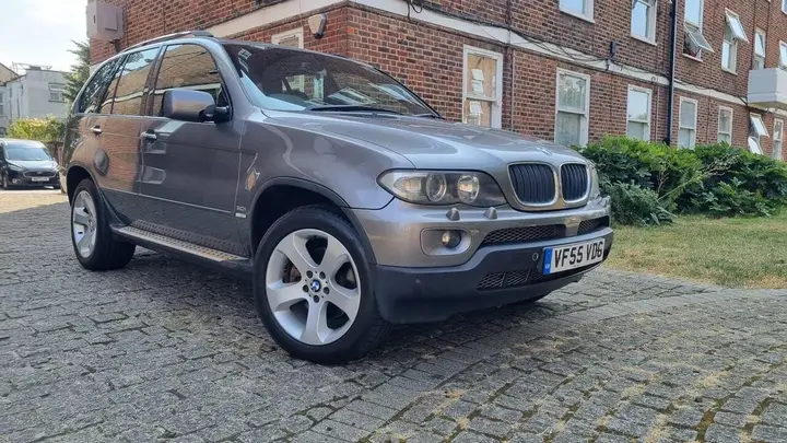 BMW X5 2005 photo 2