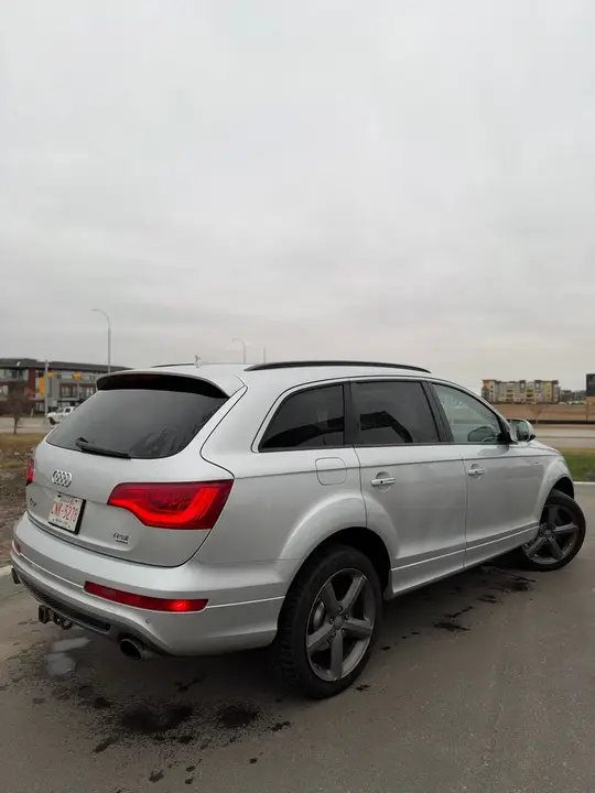 Audi Q7 2015 photo 4