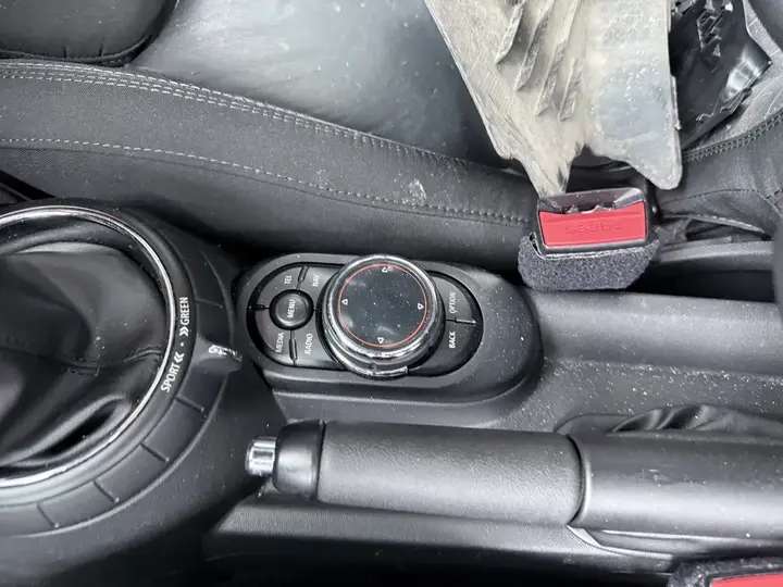 Mini Cooper S 2014 photo 3