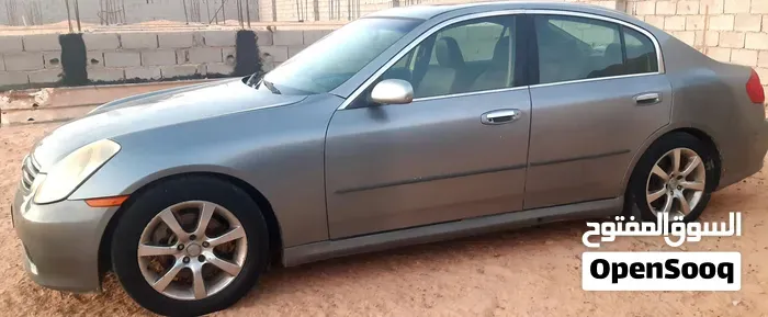 Infiniti G35 2008 photo 2