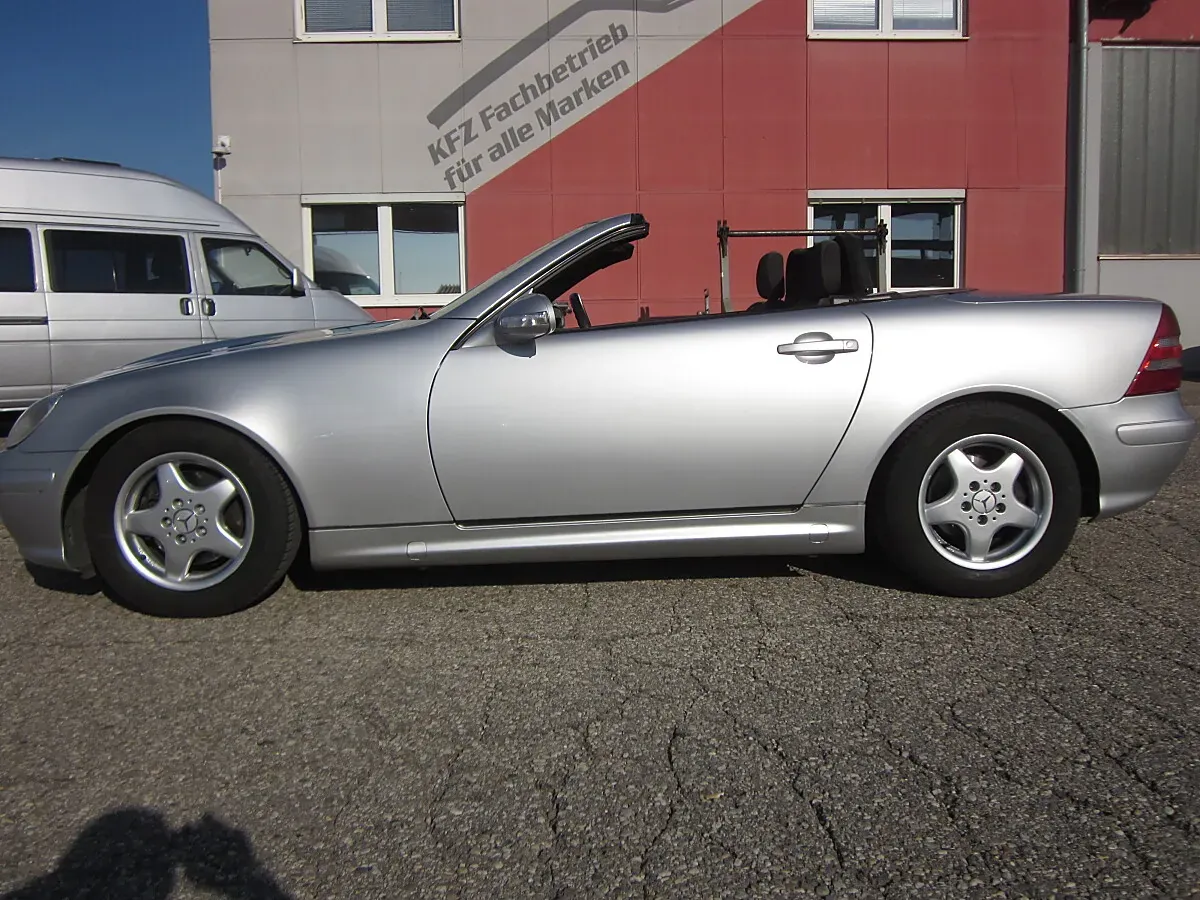 Mercedes-Benz Slk-Class 2001 photo 2