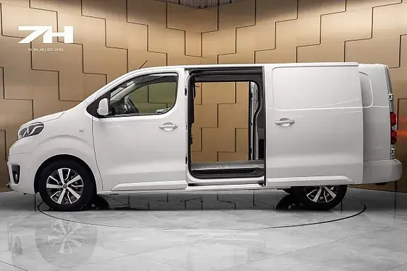 Toyota Proace 2023 photo 3