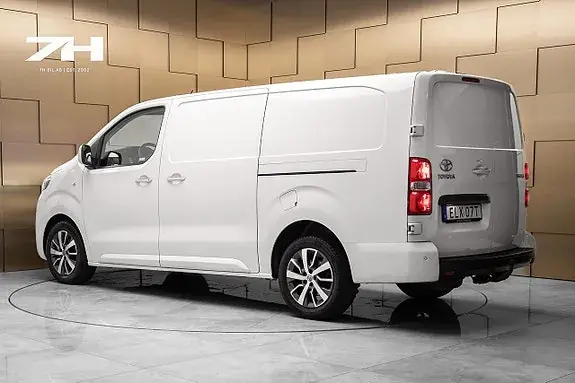 Toyota Proace 2023 photo 4