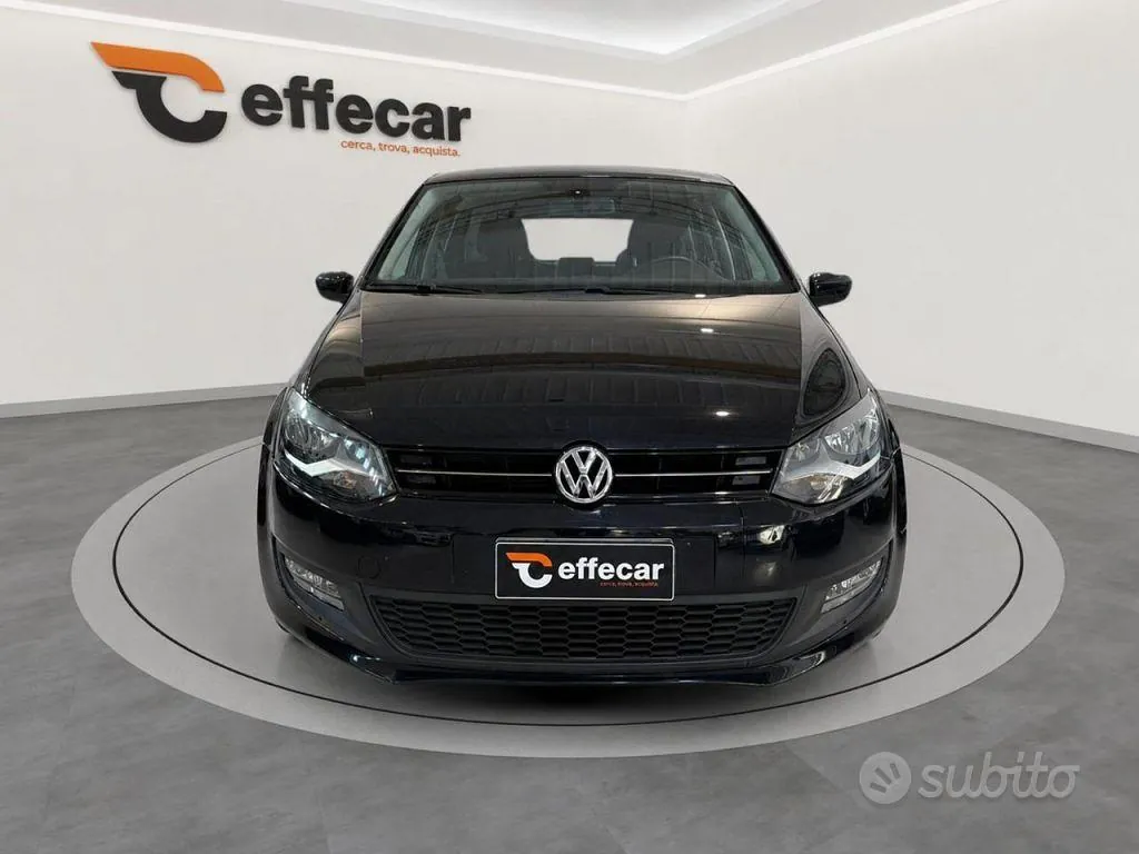 Volkswagen Polo 2012 photo 2