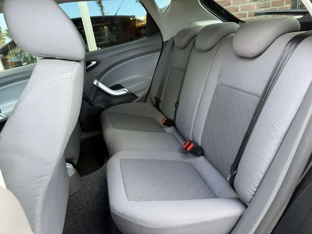 Seat Ibiza 2009 photo 4