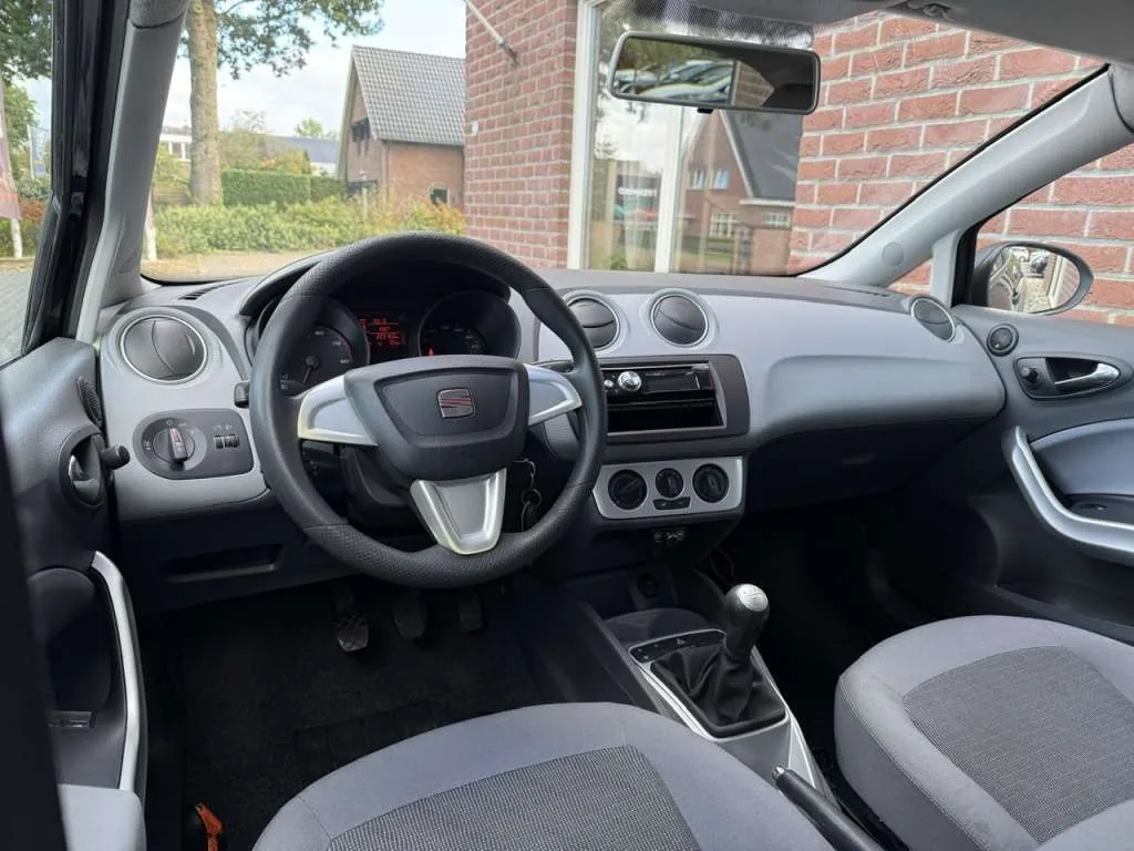 Seat Ibiza 2009 photo 3