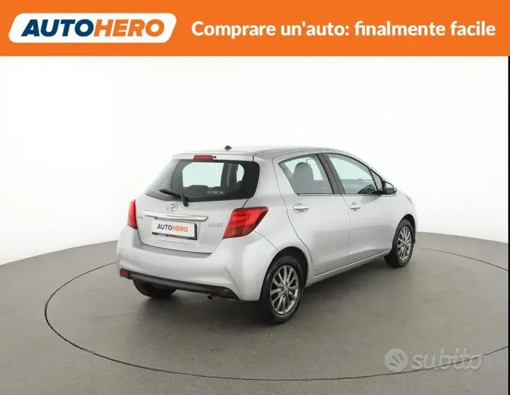 Toyota Yaris 2016 photo 5