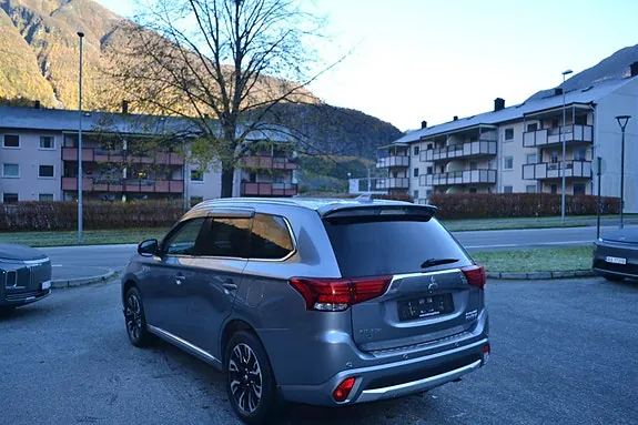 Mitsubishi Outlander 2016 photo 5