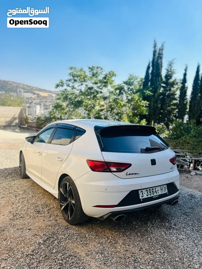 Seat Leon 2018 photo 2