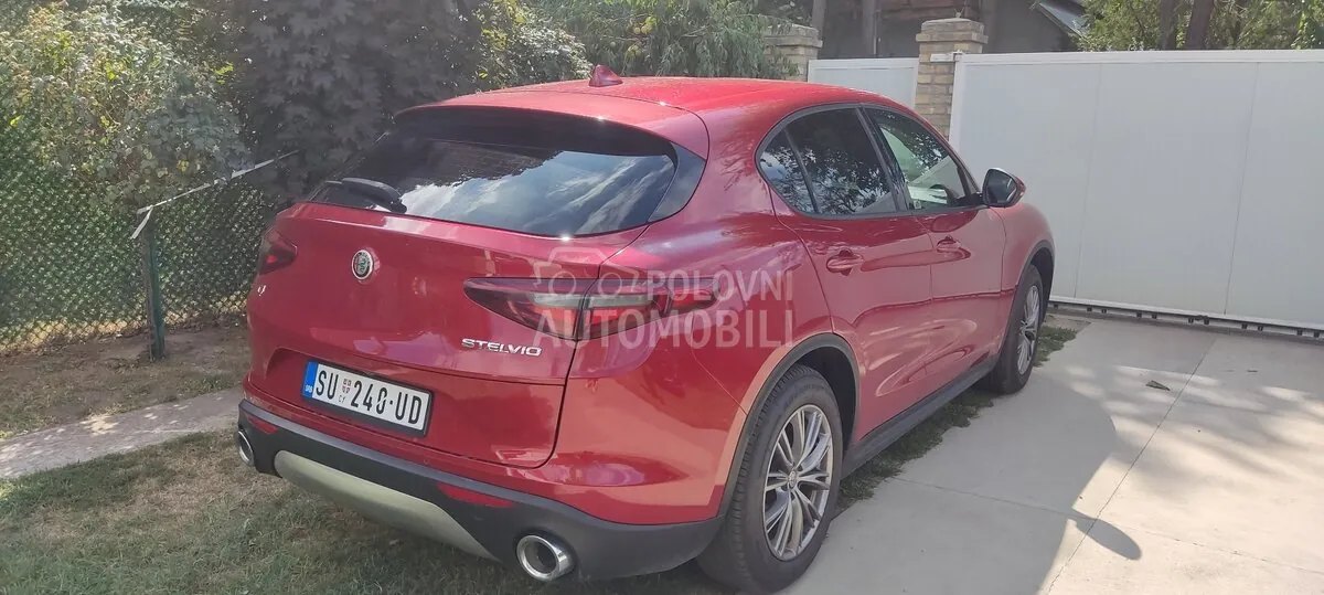 Alfa Romeo Stelvio 2018 photo 3