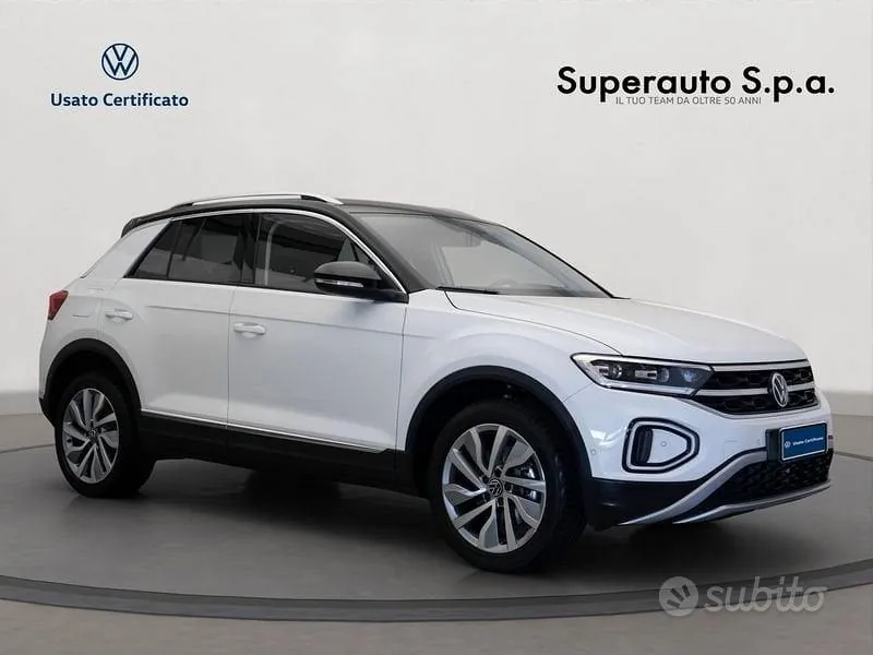 Volkswagen T-Roc 2023 photo 3