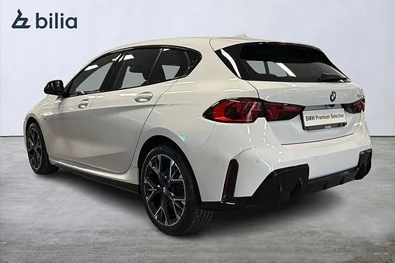 BMW 120 2025 photo 2