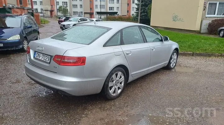 Audi A6 2010 photo 3