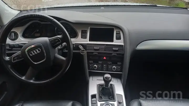 Audi A6 2010 photo 5