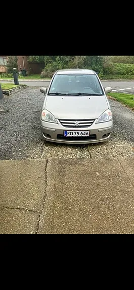 Suzuki Liana 2006 photo 3