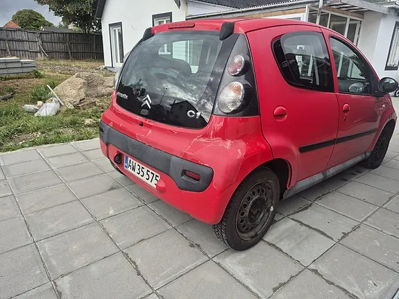 Citroen C1 2010 photo 3