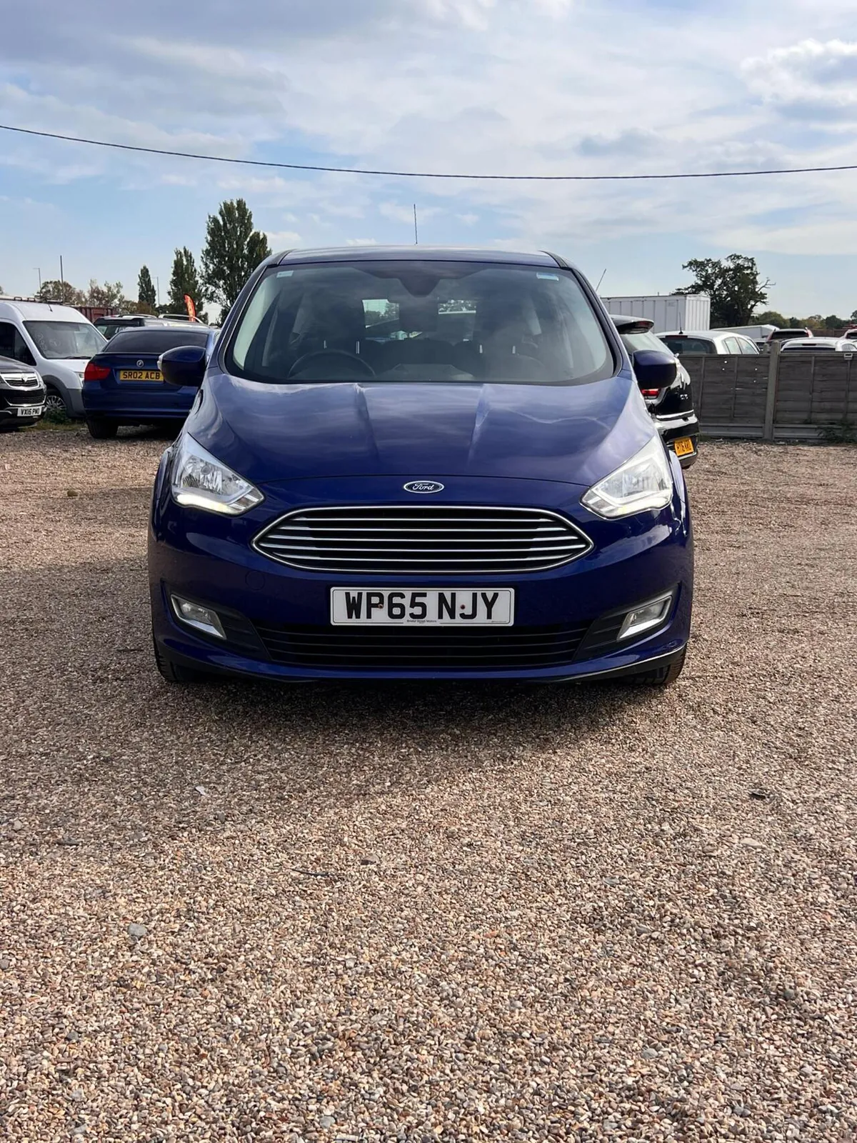 Ford C-Max 2015 photo 2