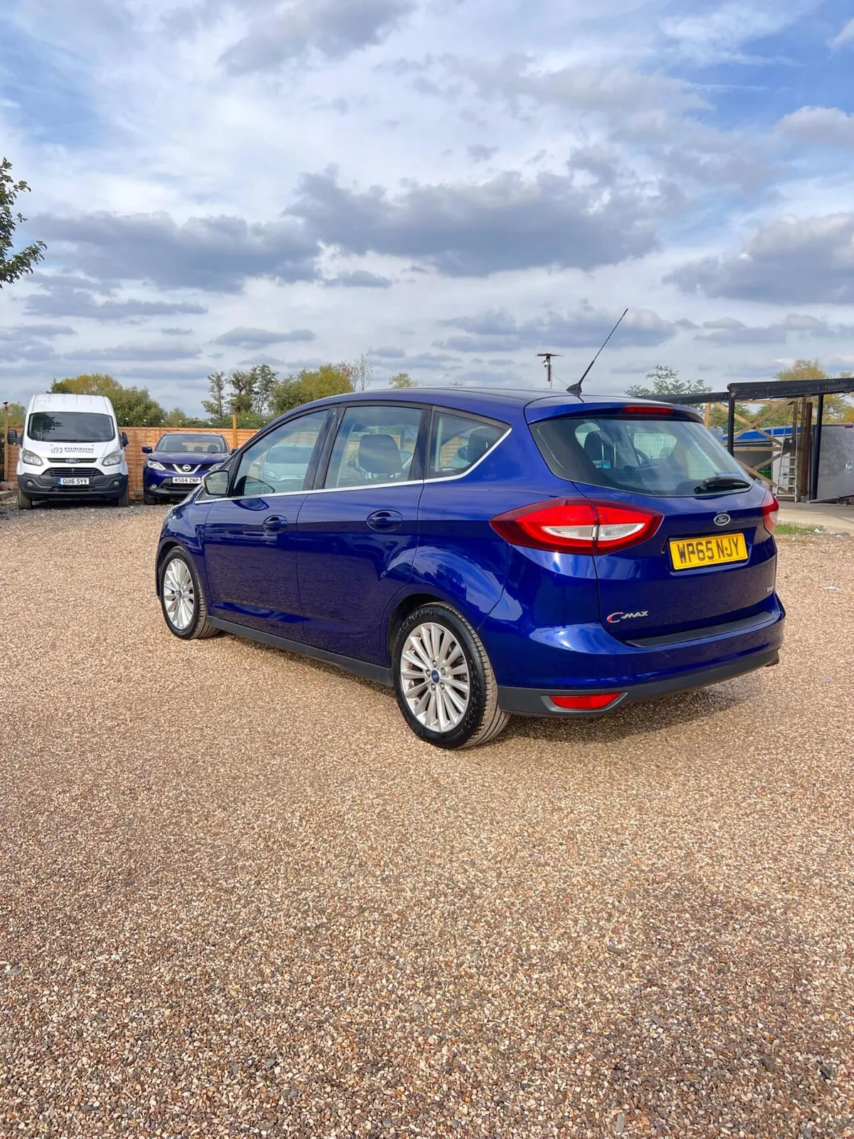 Ford C-Max 2015 photo 4